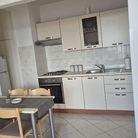 Mia - Two-bedroom With Balcony And Sea View Dubrovnik