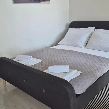 Mia - Two-bedroom With Balcony And Sea View * Dubrovník