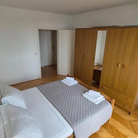 Mia - Two-bedroom With Balcony And Sea View * دوبروفينك