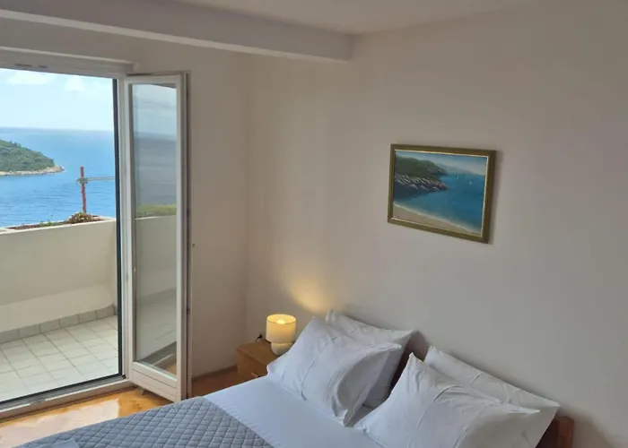 Mia - Two-bedroom With Balcony And Sea View * Dubrownik