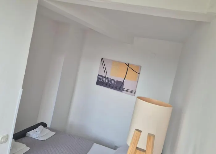 Mia - Two-bedroom With Balcony And Sea View * Dubrownik