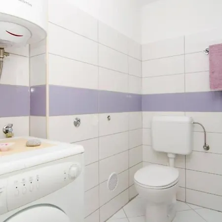 Mia - Two-bedroom With Balcony And Sea View Daire